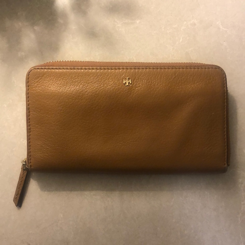 Tory Burch Wallet